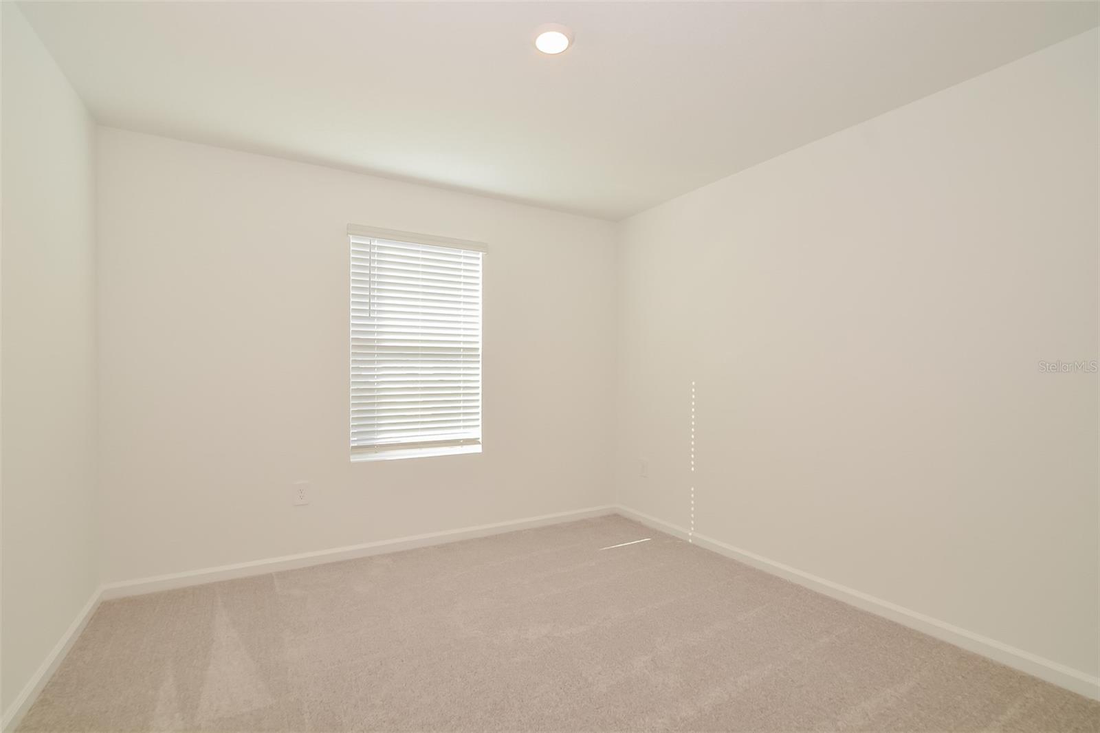 PEACE CRK RESERVE - Residential Lease