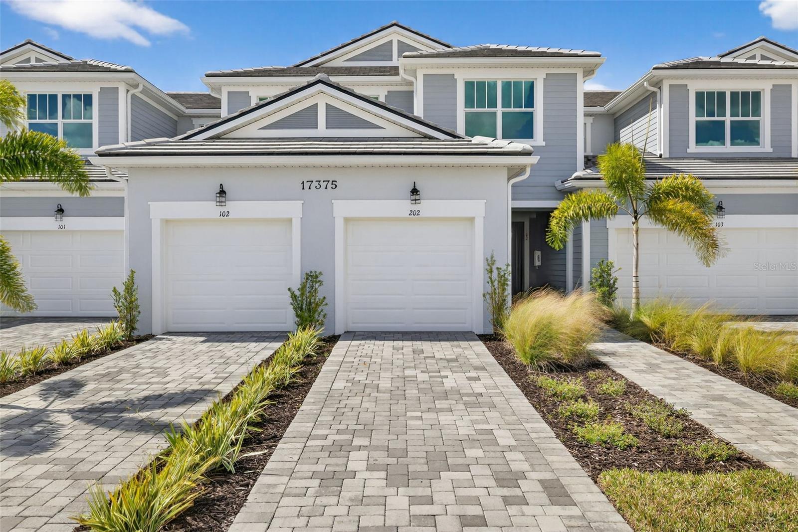 LAKESPUR AT WELLEN PARK - Residential