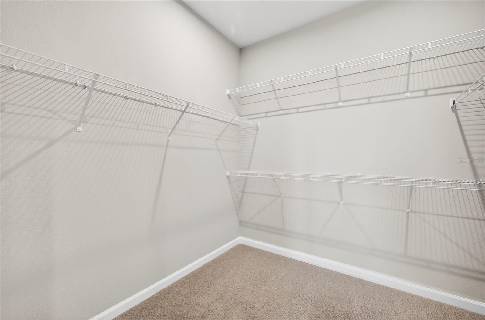 LAKESPUR AT WELLEN PARK - Residential