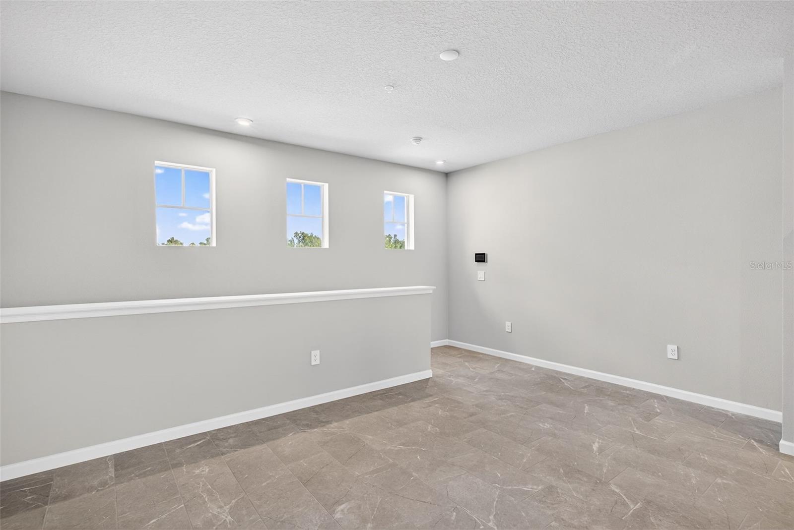 LAKESPUR AT WELLEN PARK - Residential