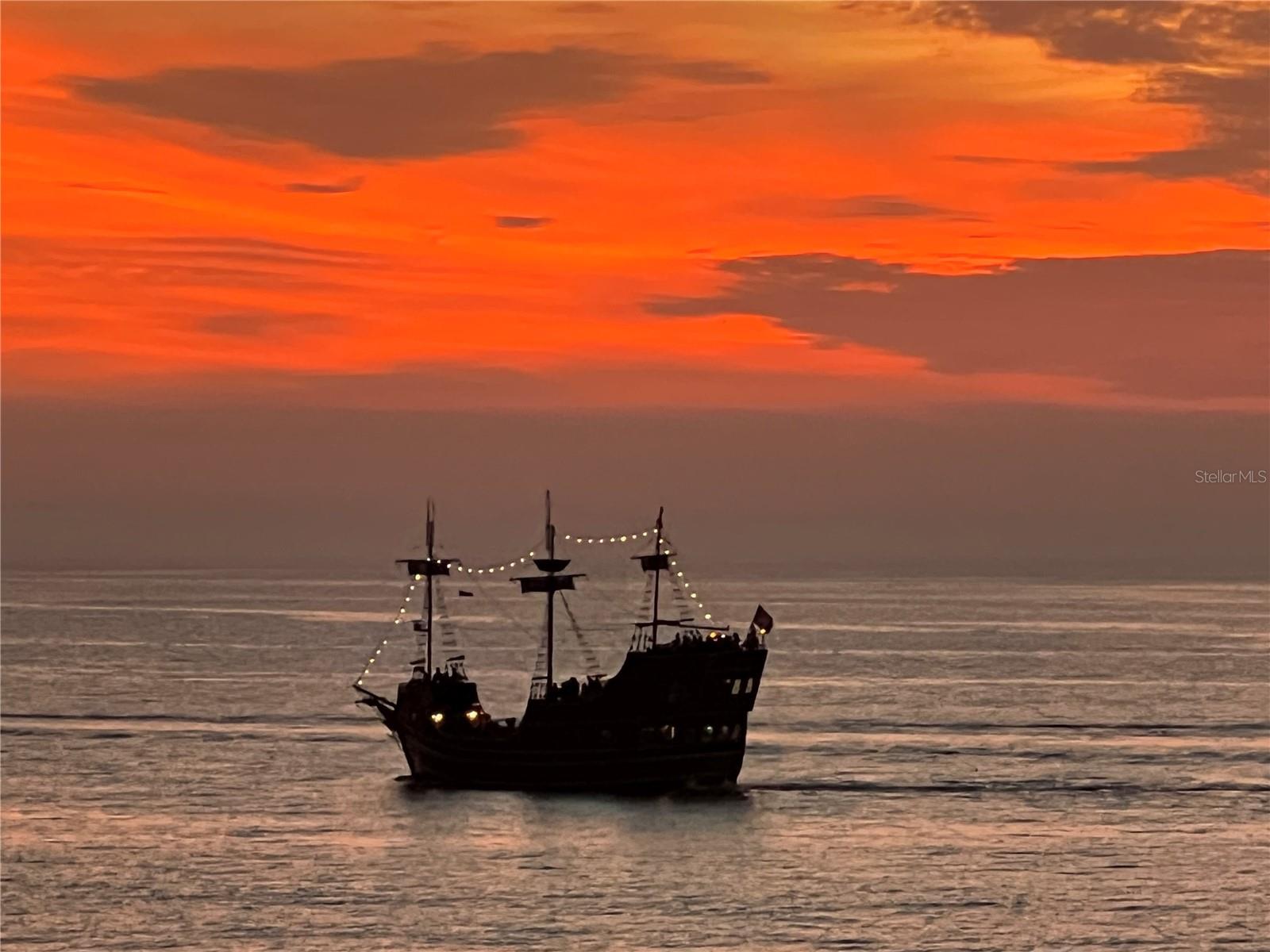 CHATEAU ON WHITE SANDS CONDO - Residential