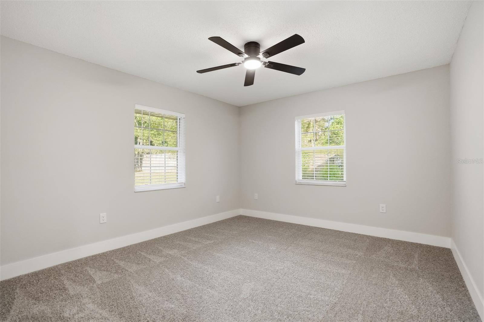 RAINBOW WOODS - Residential