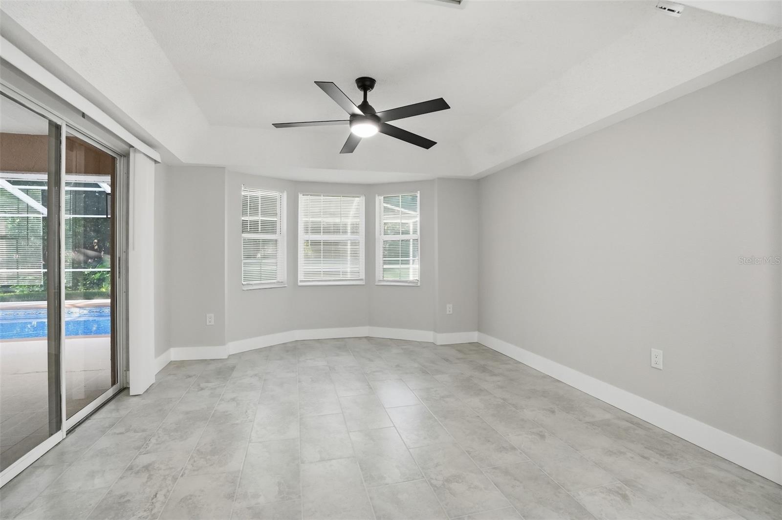 RAINBOW WOODS - Residential