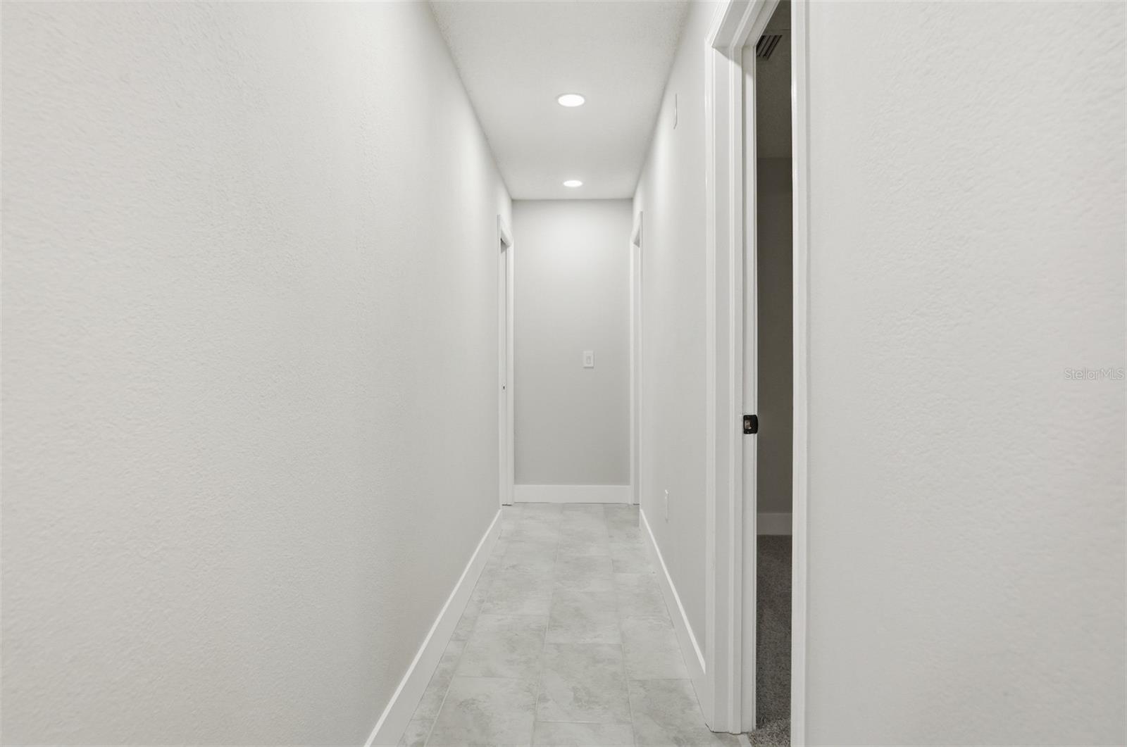 RAINBOW WOODS - Residential