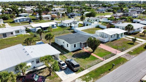 Photo of 8725 Aero Avenue, North Port, FL 34287 (MLS # A4654682)