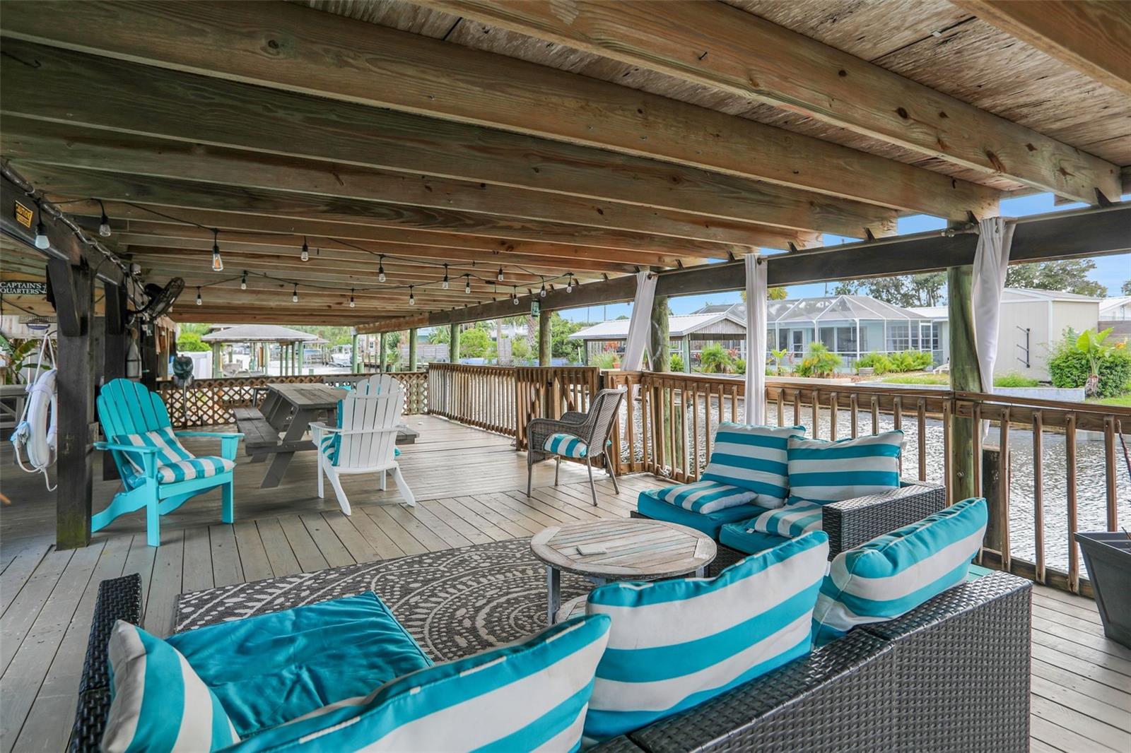 VENICE PARK - Residential