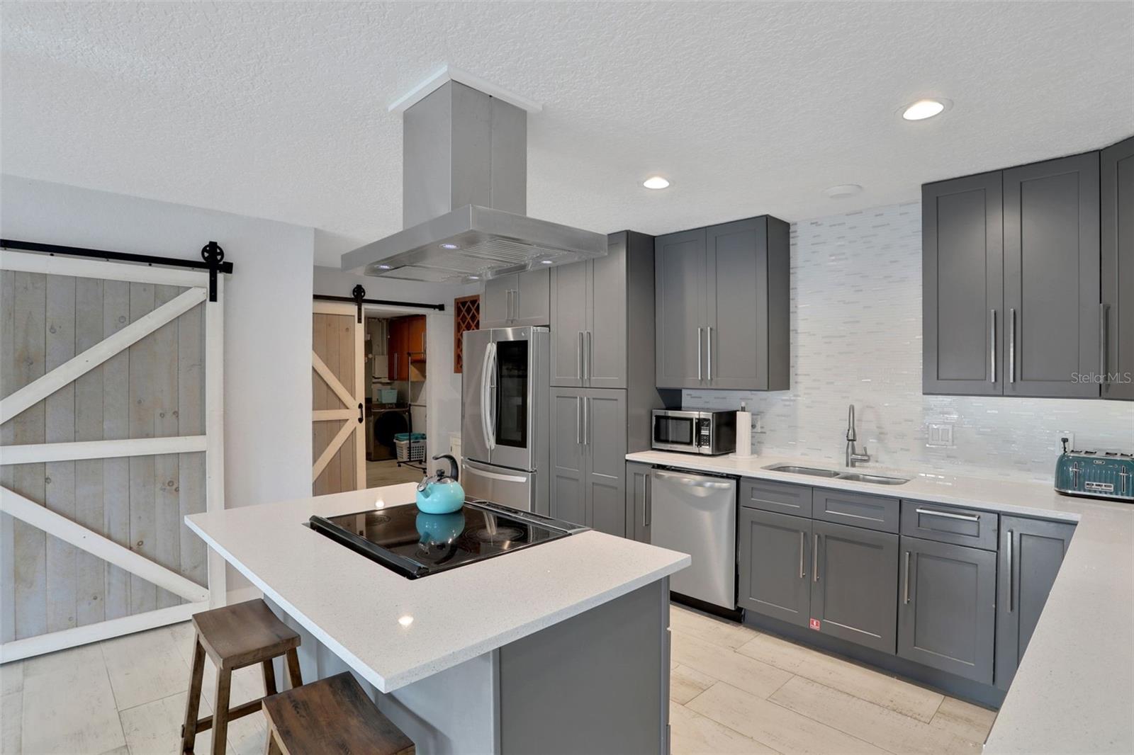 VENICE PARK - Residential