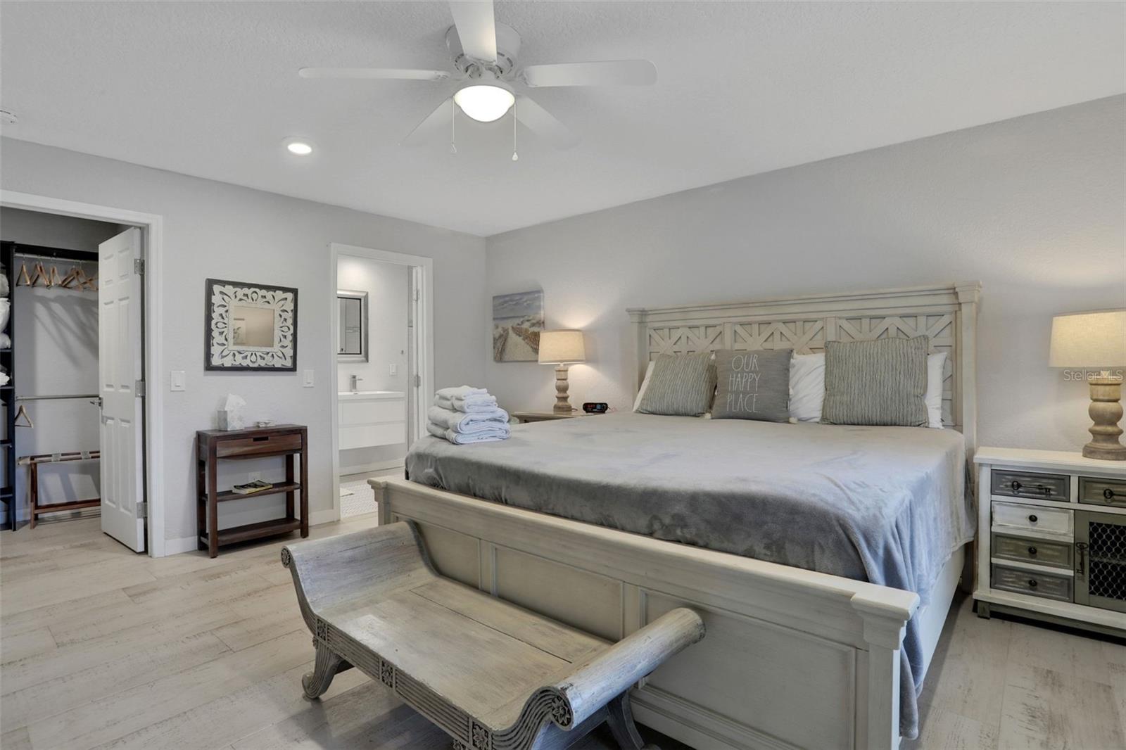 VENICE PARK - Residential