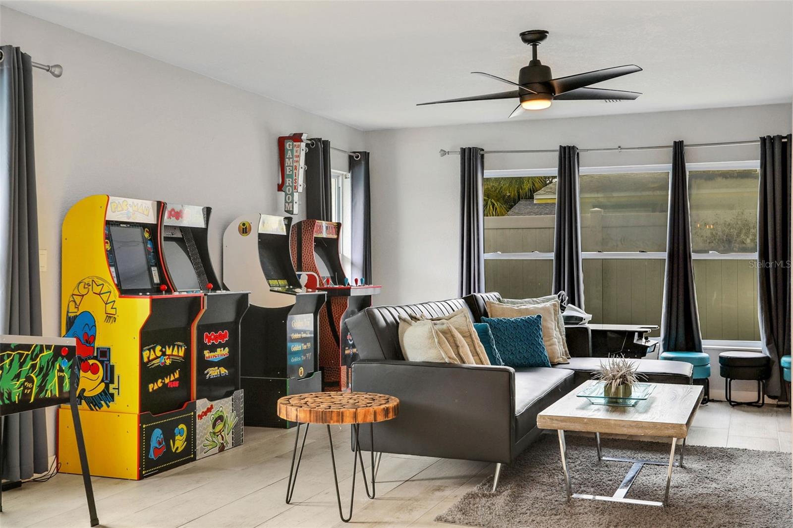 VENICE PARK - Residential