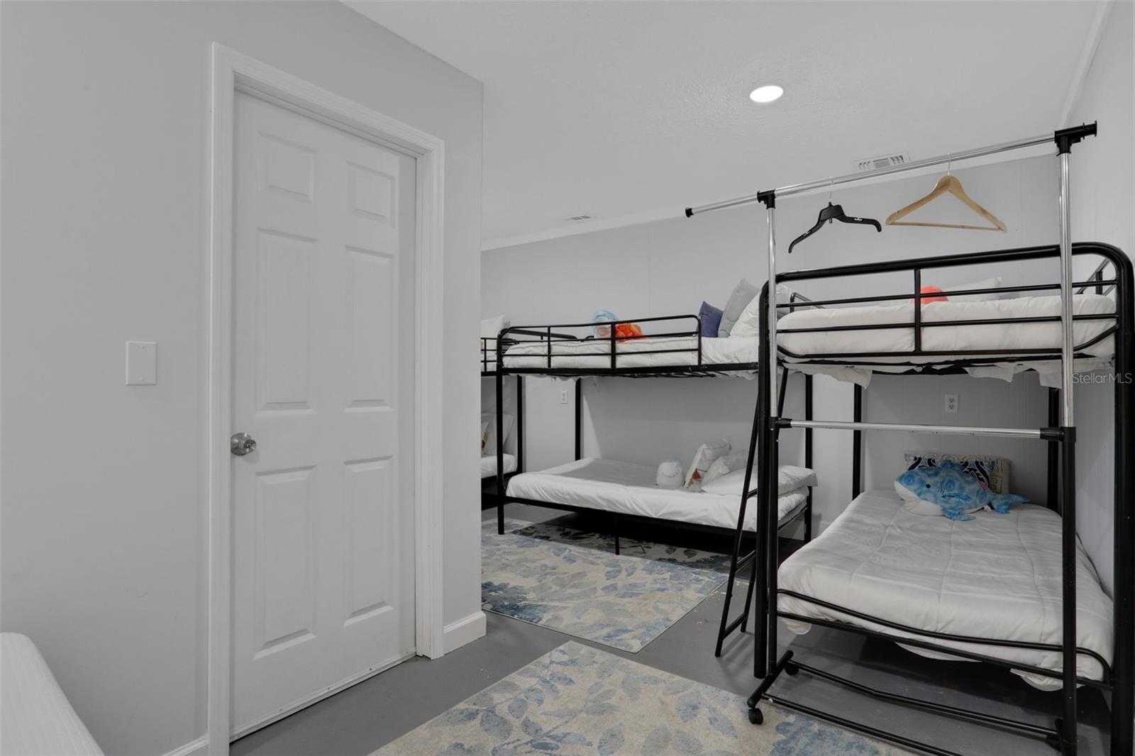 VENICE PARK - Residential