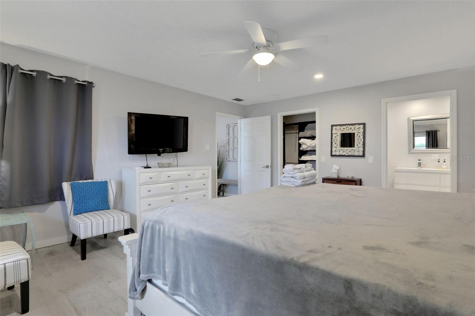 VENICE PARK - Residential