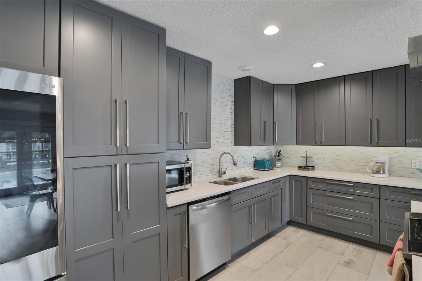 VENICE PARK - Residential