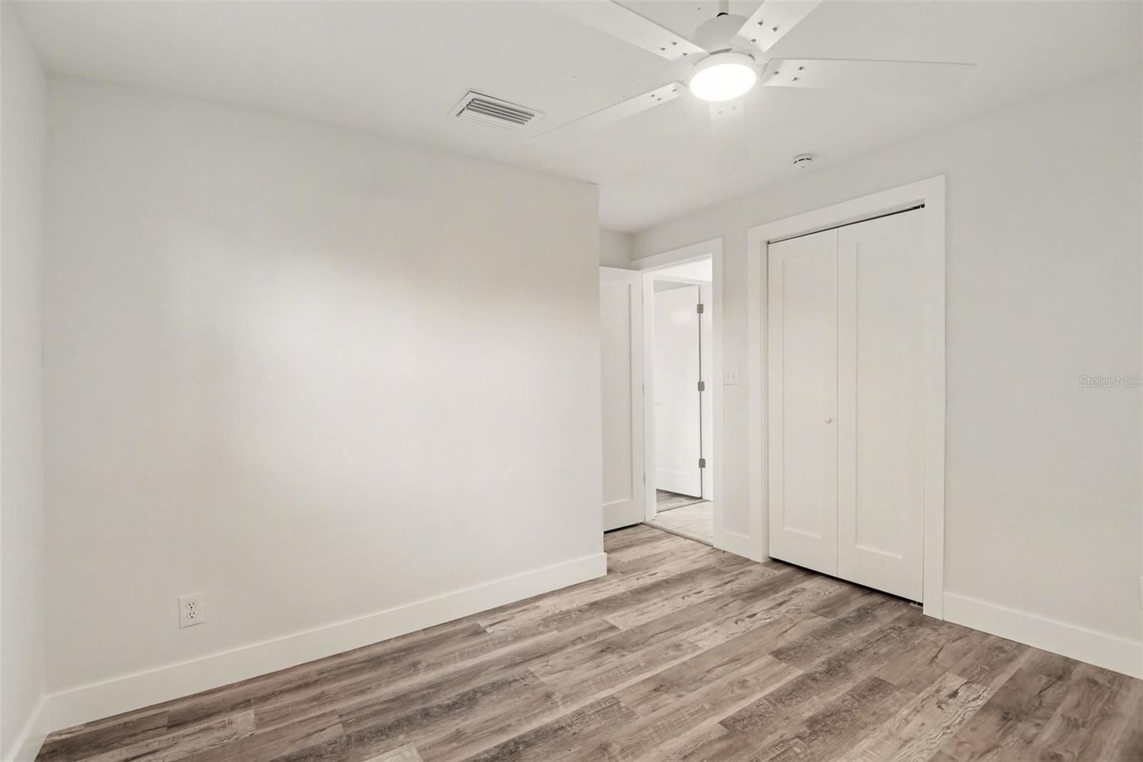 BLUE WATER SHORES - Residential