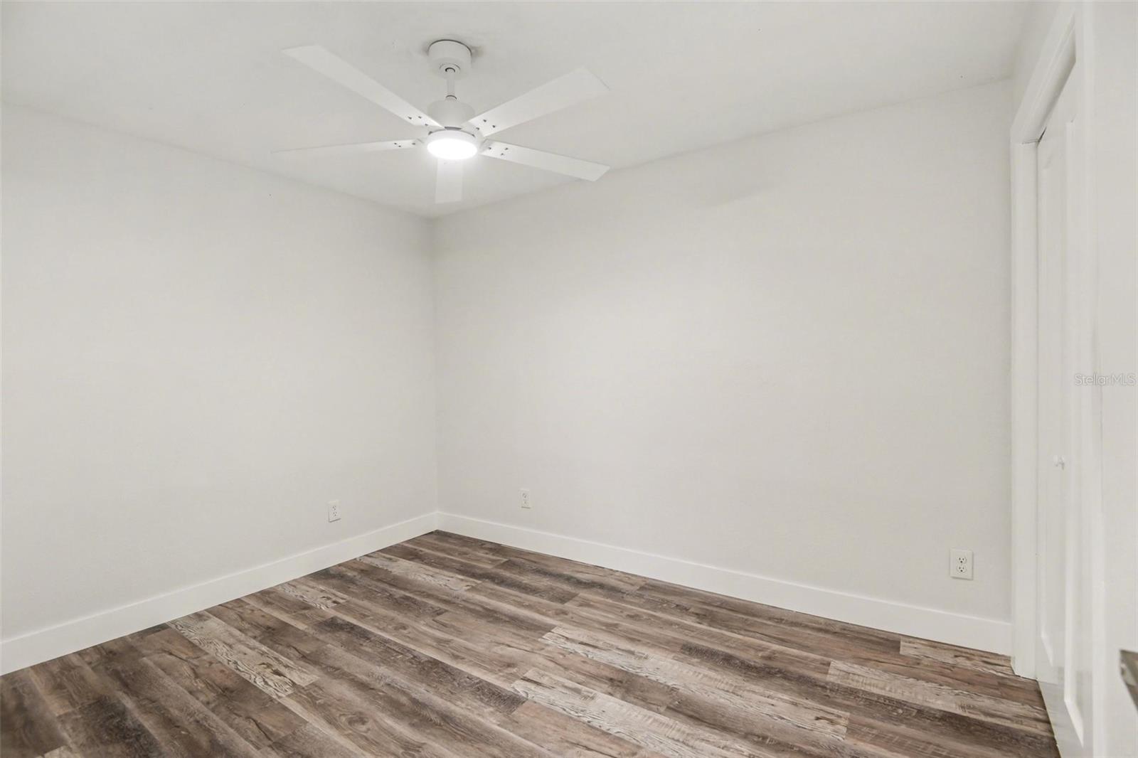 BLUE WATER SHORES - Residential