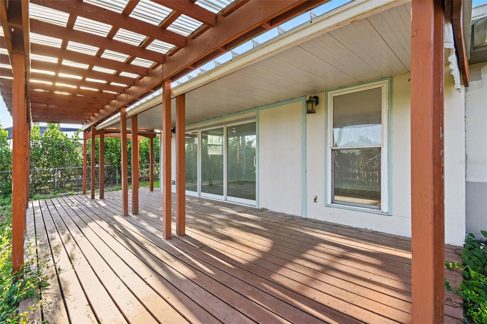 BLUE WATER SHORES - Residential