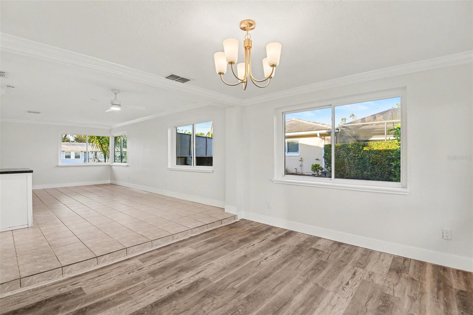 BLUE WATER SHORES - Residential