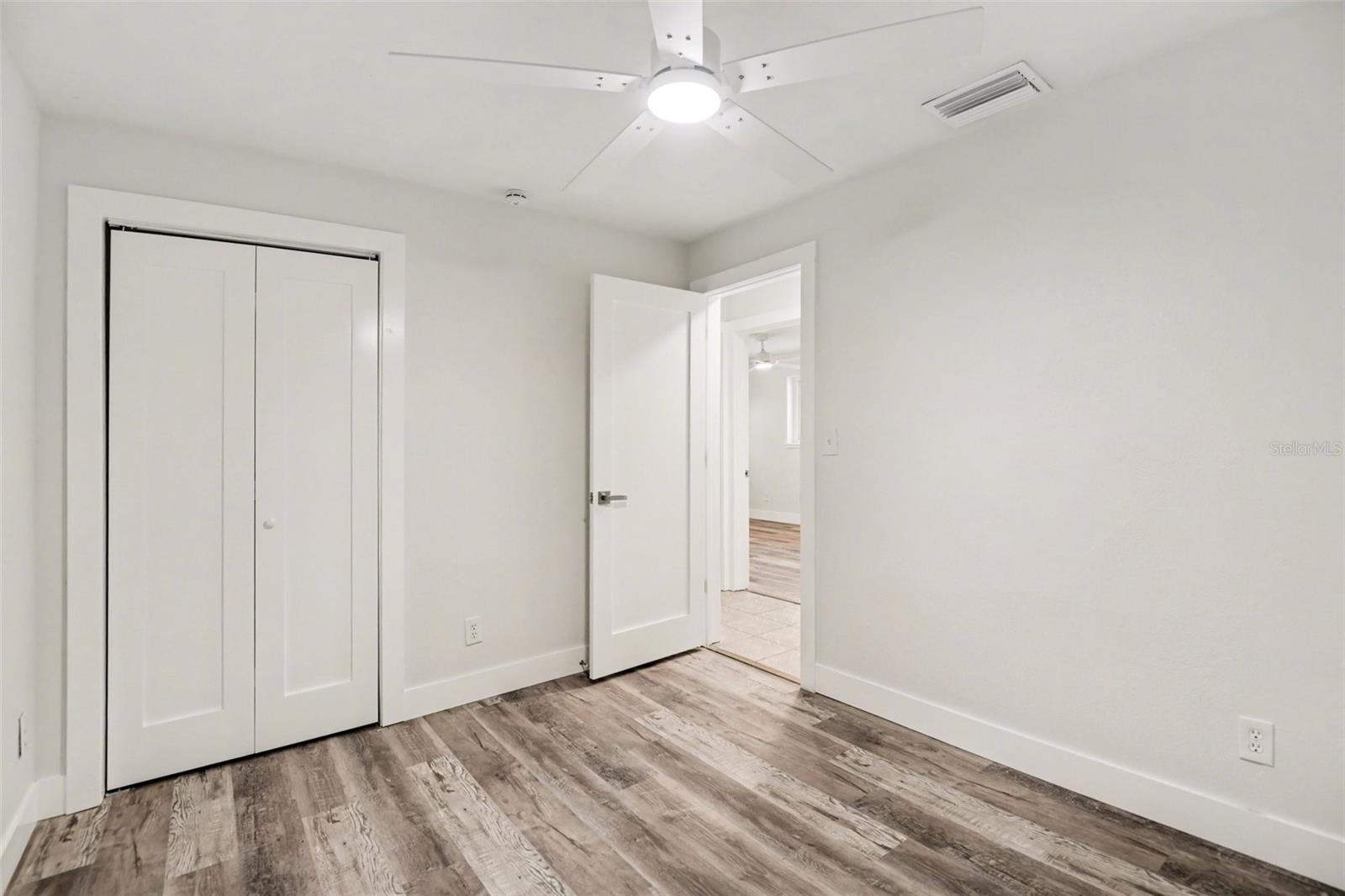 BLUE WATER SHORES - Residential