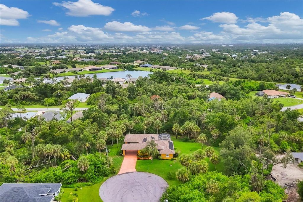 Photo of 100 Siesta Road, Rotonda West, FL 33947 (MLS # D6142956)