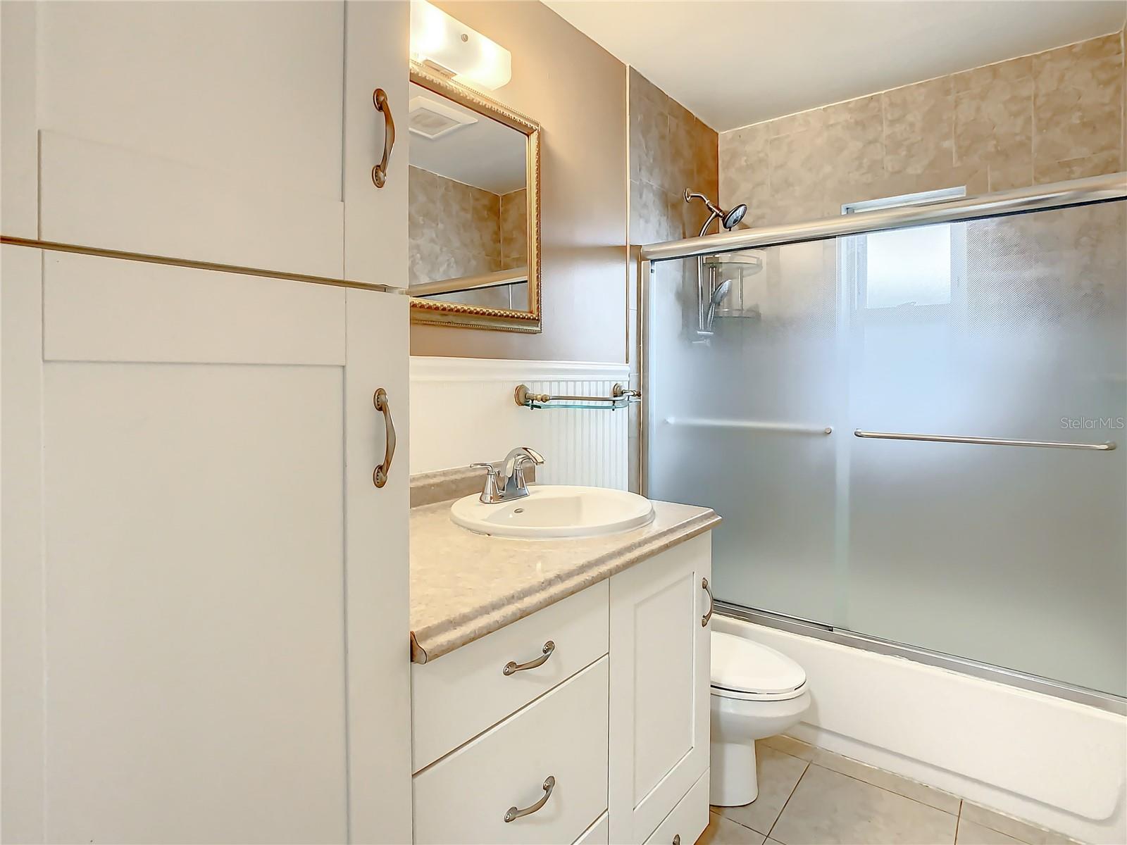 BROADMOOR SUB - Residential Lease