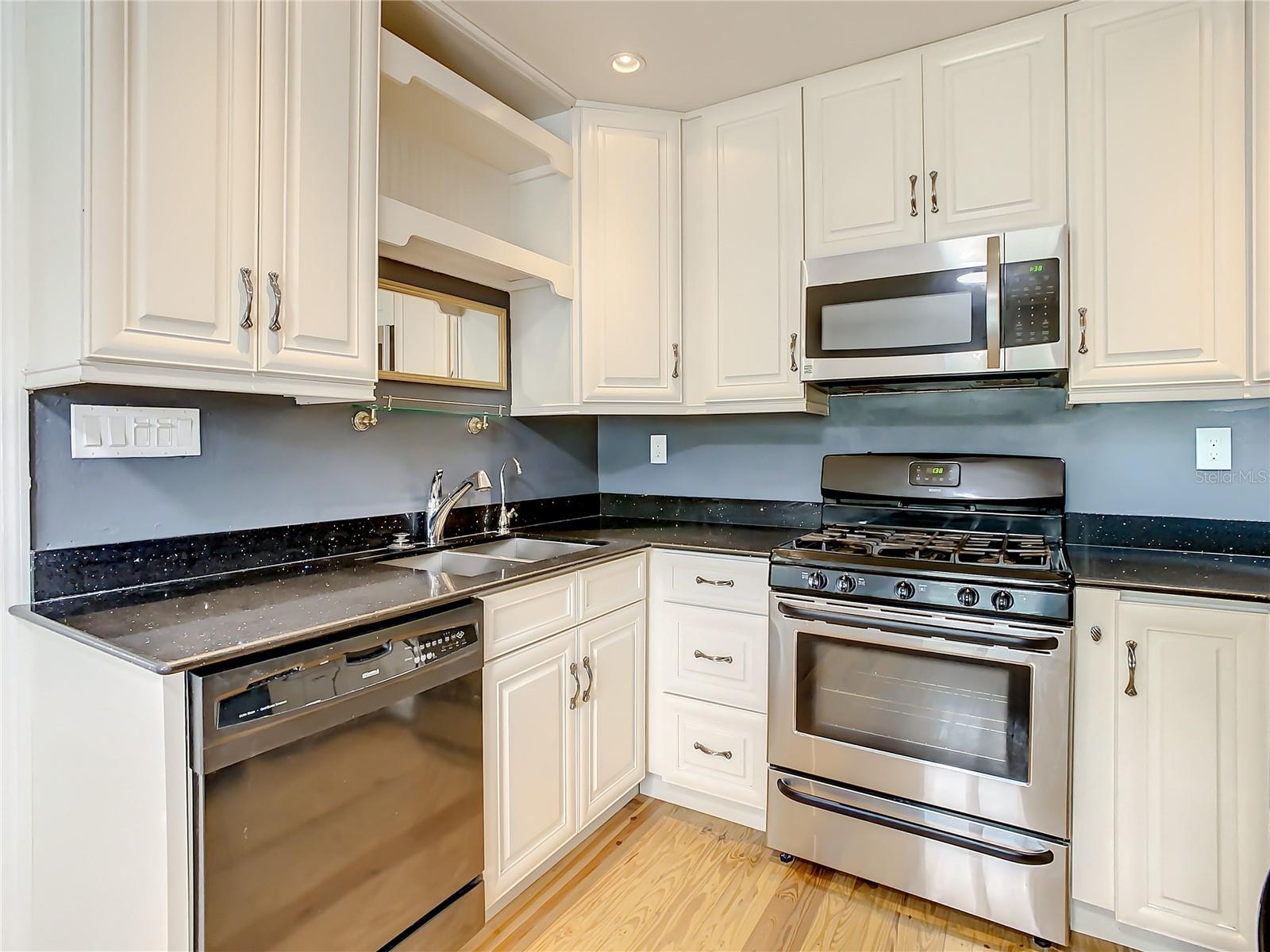 BROADMOOR SUB - Residential Lease