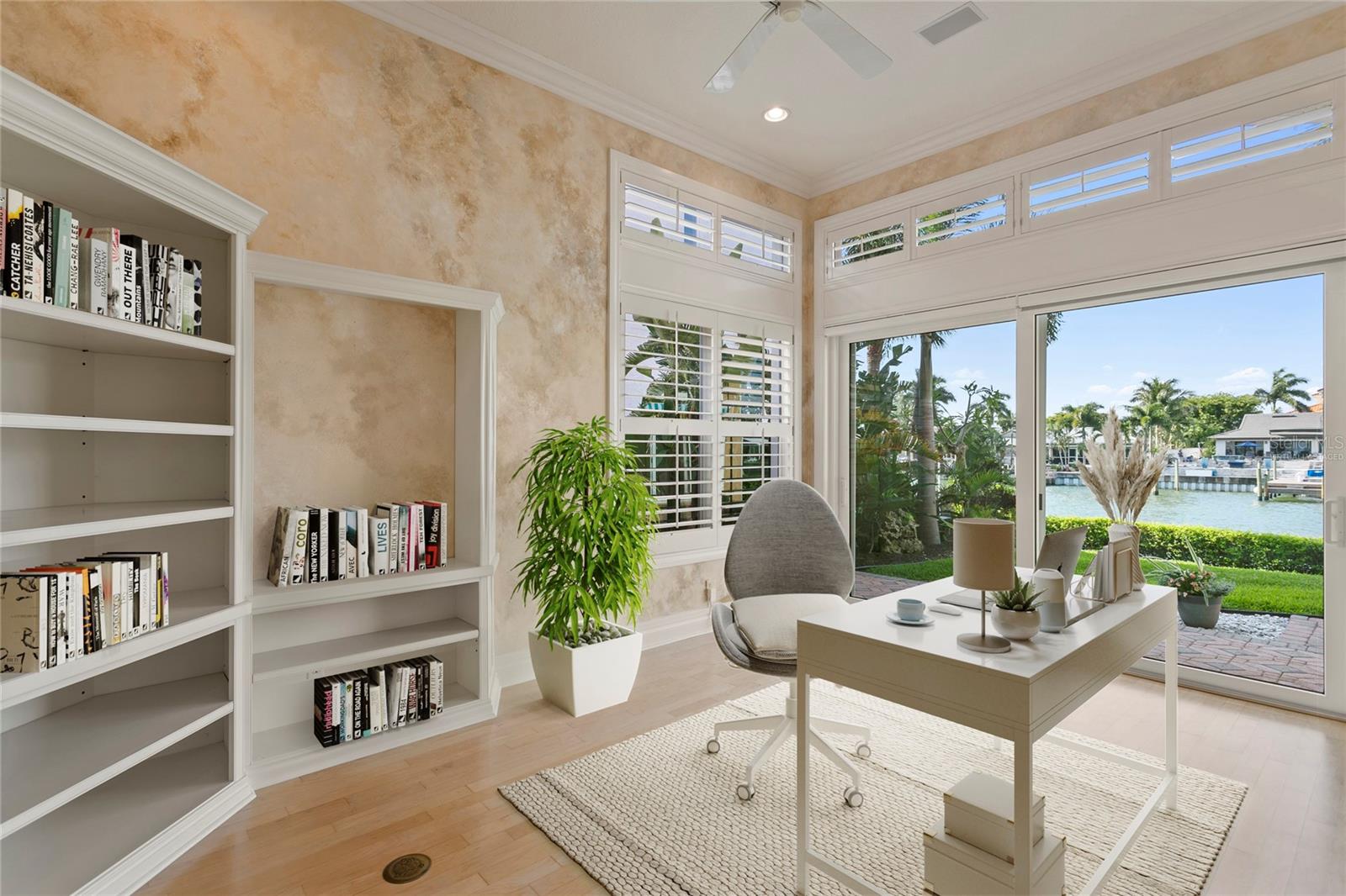 DOLPHIN CAY-PHASE 1 - Residential