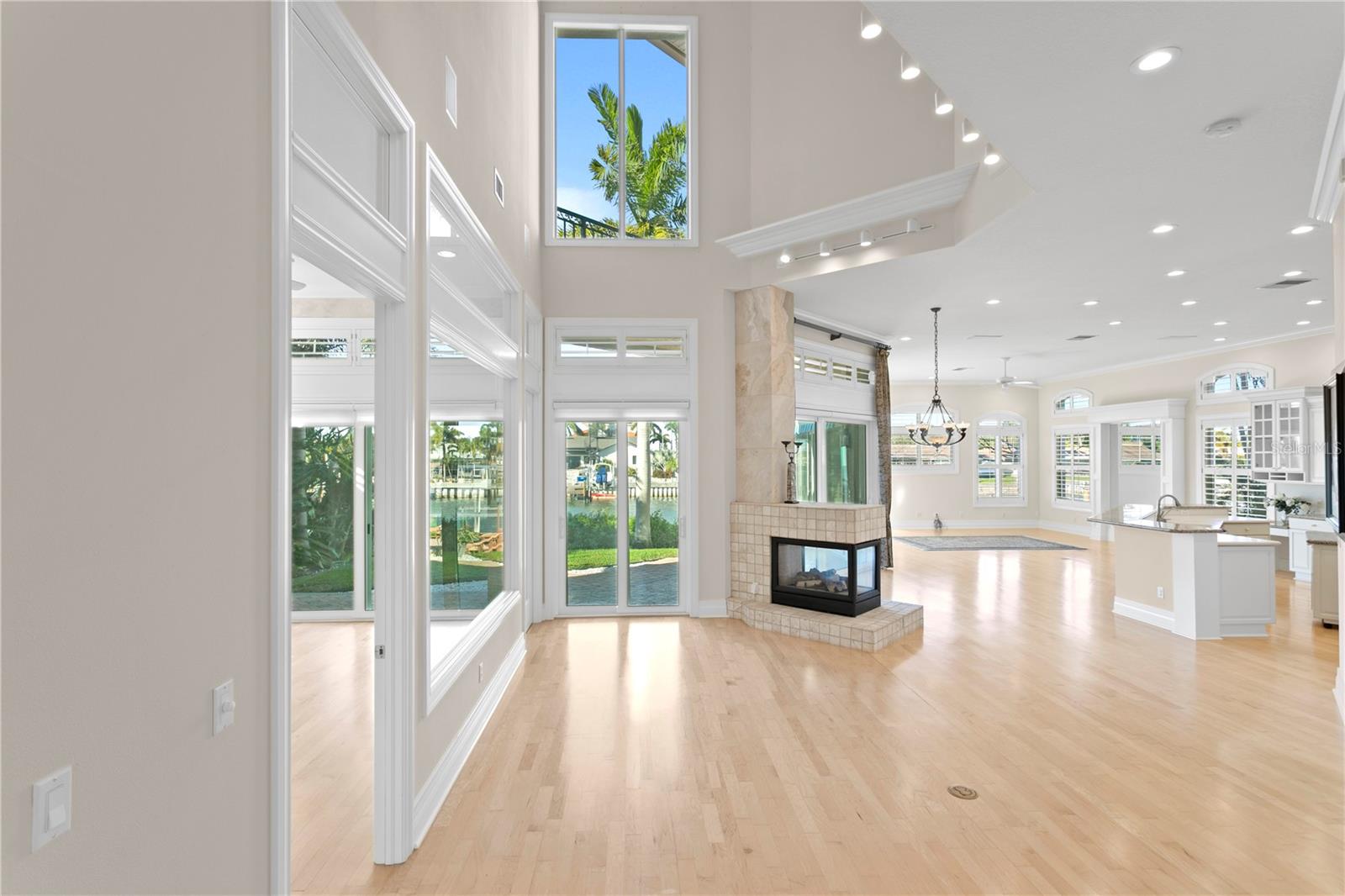 DOLPHIN CAY-PHASE 1 - Residential