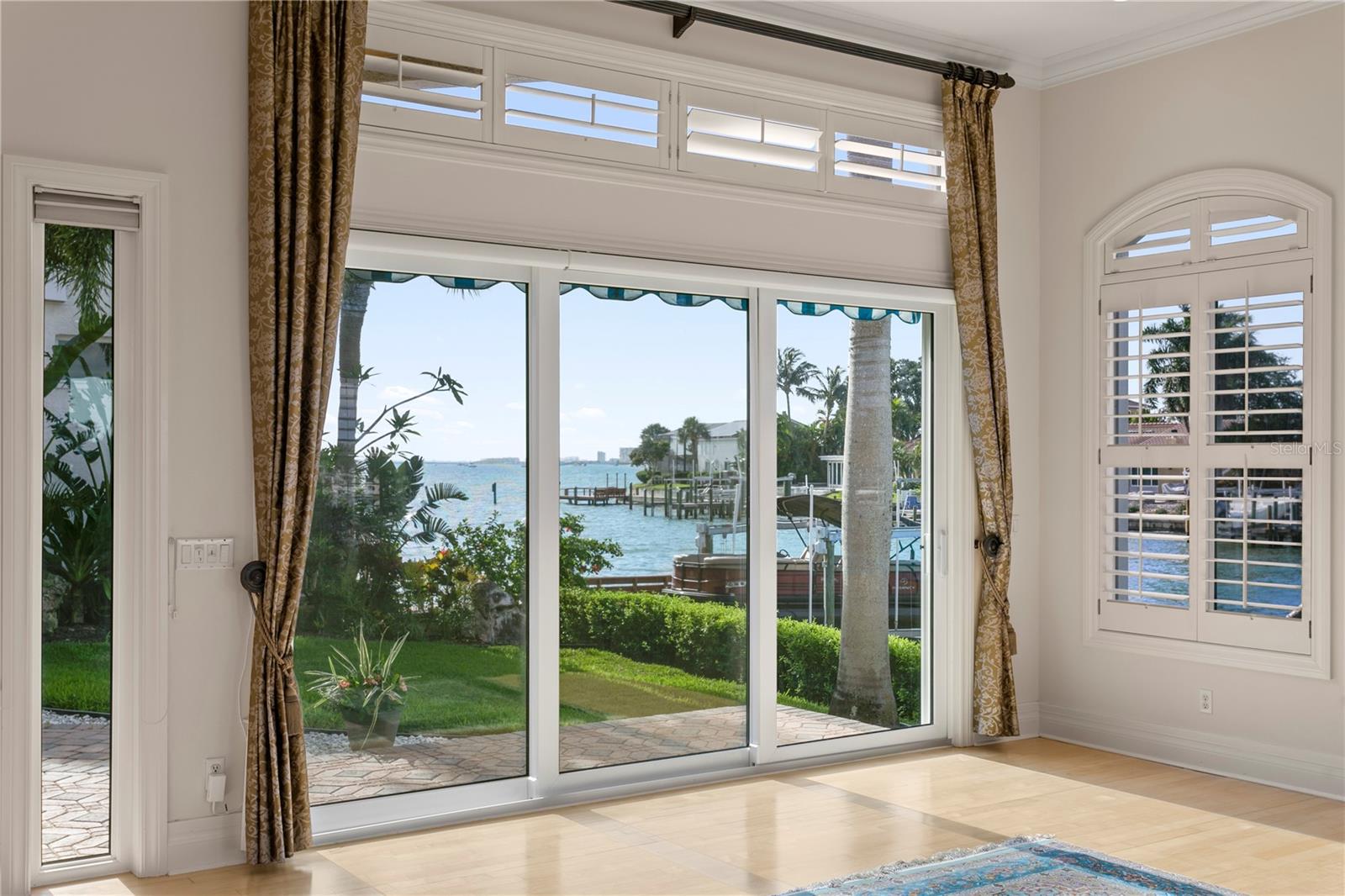 DOLPHIN CAY-PHASE 1 - Residential