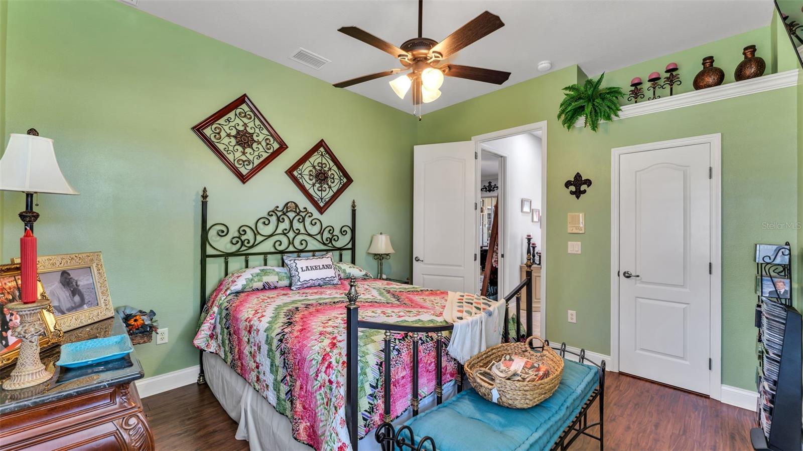 GRANDVIEW LANDINGS - Residential