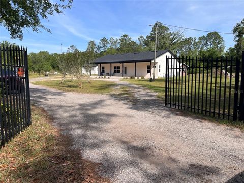 Photo of 456 Baron Road, Orlando, FL 32828 (MLS # O6379313)