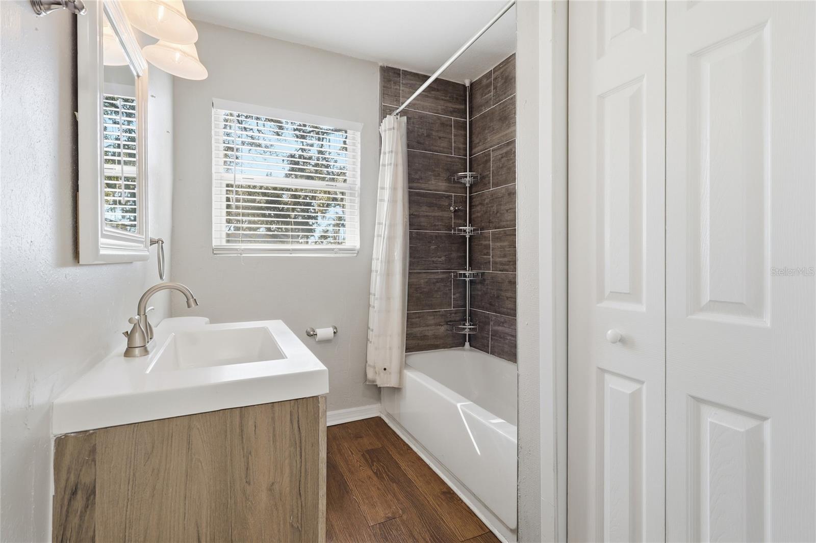 OAKDALE SUB - Residential