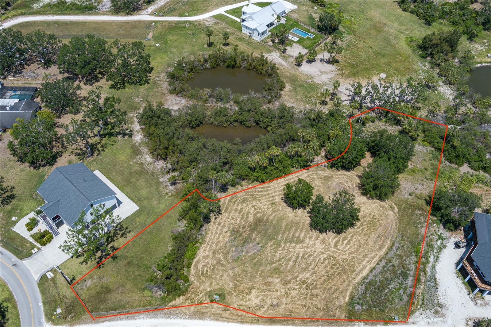 818 BAYOU POINT COURT