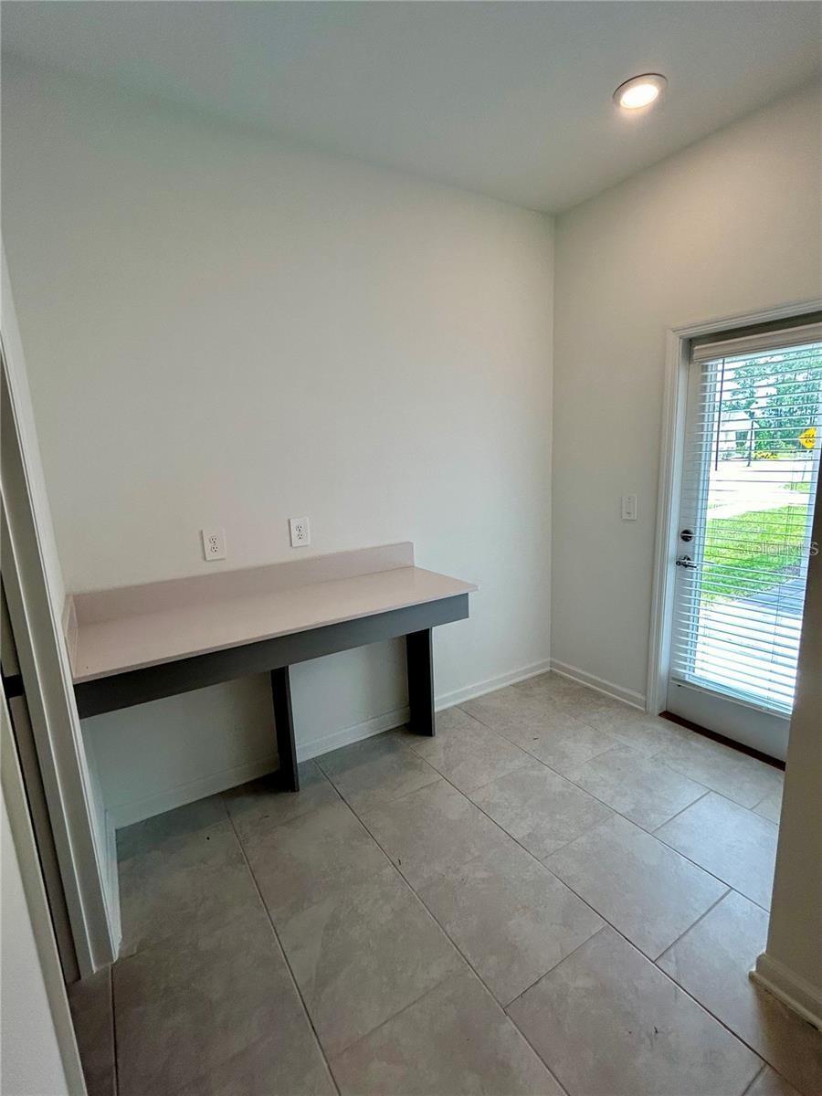 PINE GLEN PH 4 - Residential Lease