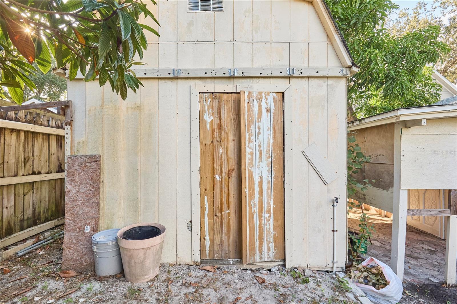 TUXEDO SPGS - Residential