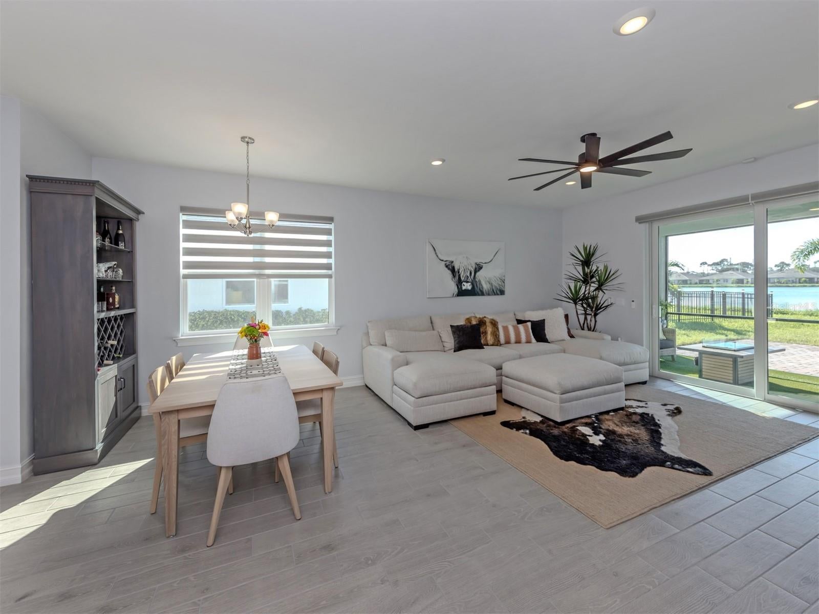 785 IBIZA LOOP, VENICE, FL, 34292 2 785 IBIZA LOOP