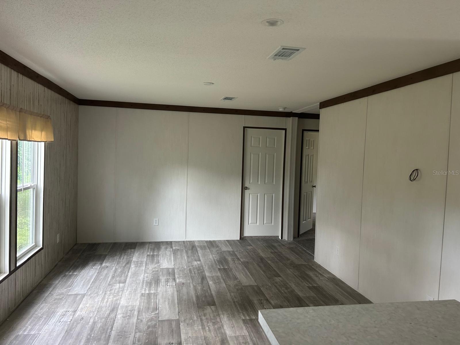 WELAKA MOBILE HOME PARK - Residential