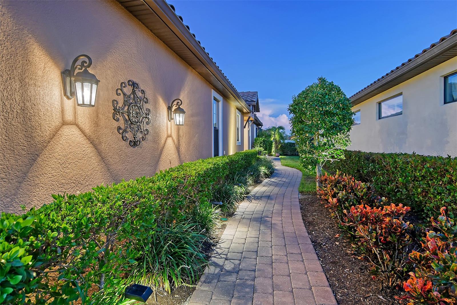 COBBLESTONE/PALMER RANCH PH 2 - Residential