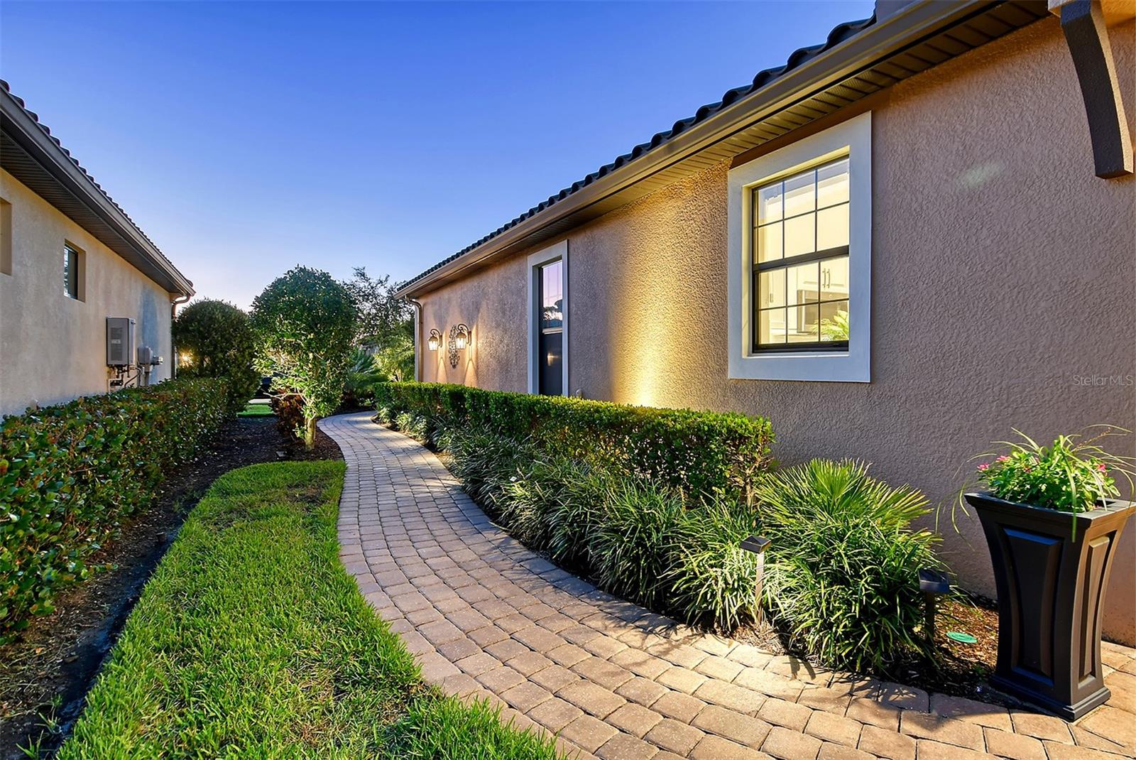 COBBLESTONE/PALMER RANCH PH 2 - Residential