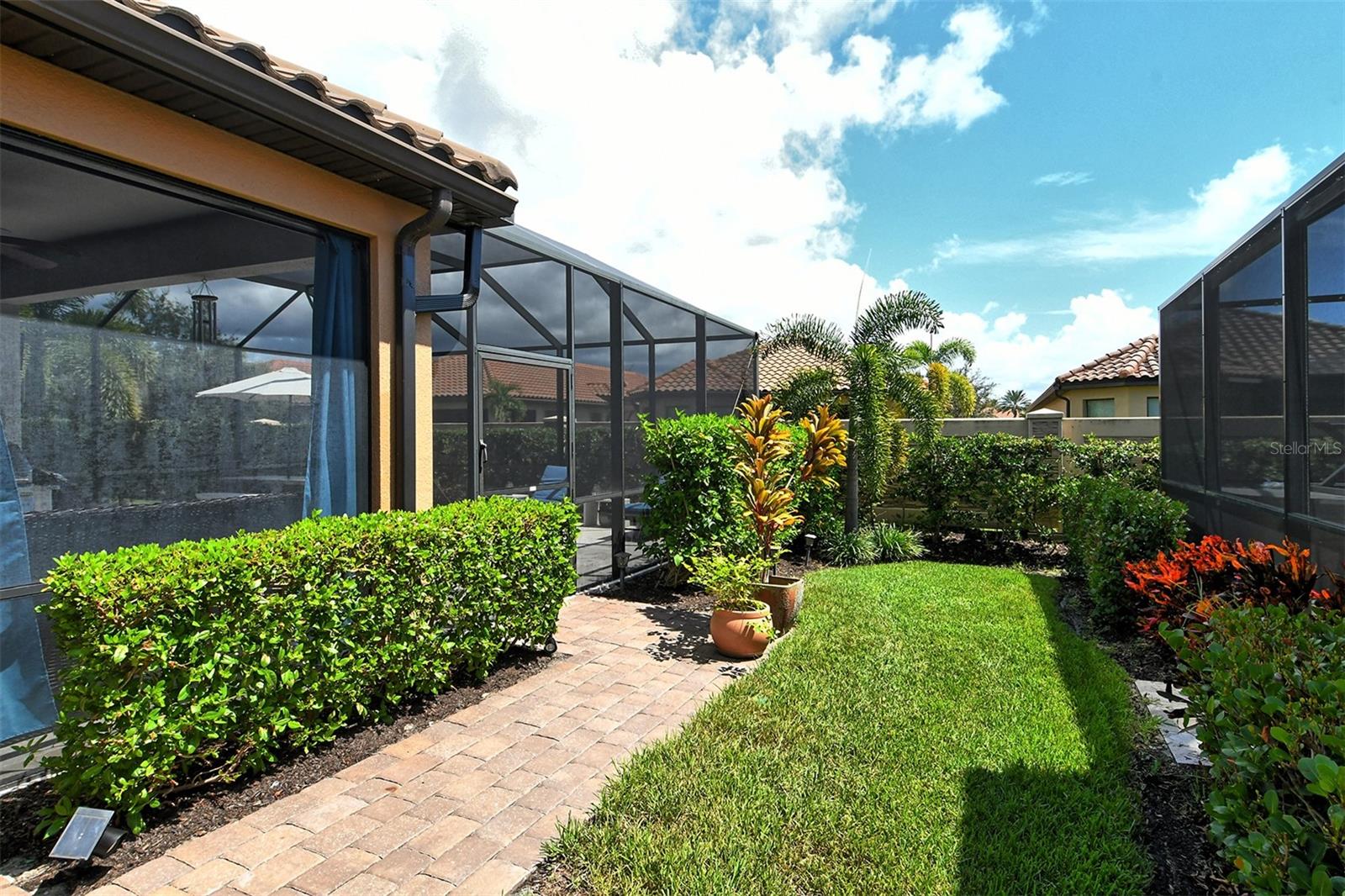 COBBLESTONE/PALMER RANCH PH 2 - Residential