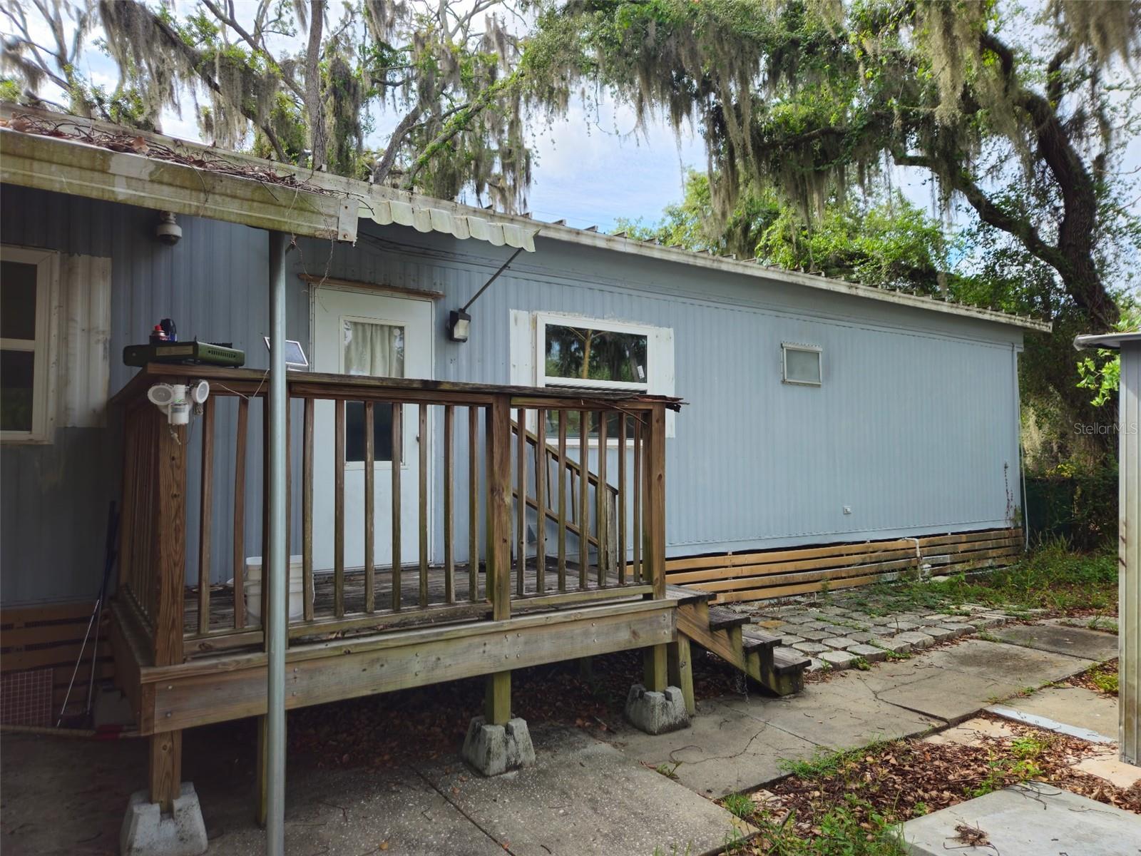 8603 ALAFIA RIDGE ROAD
