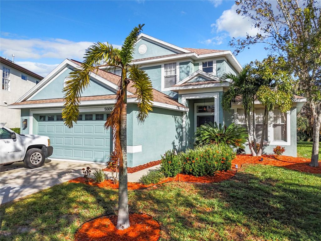 Photo of 5009 Clover Mist Drive, Apollo Beach, FL 33572 (MLS # O6317530)