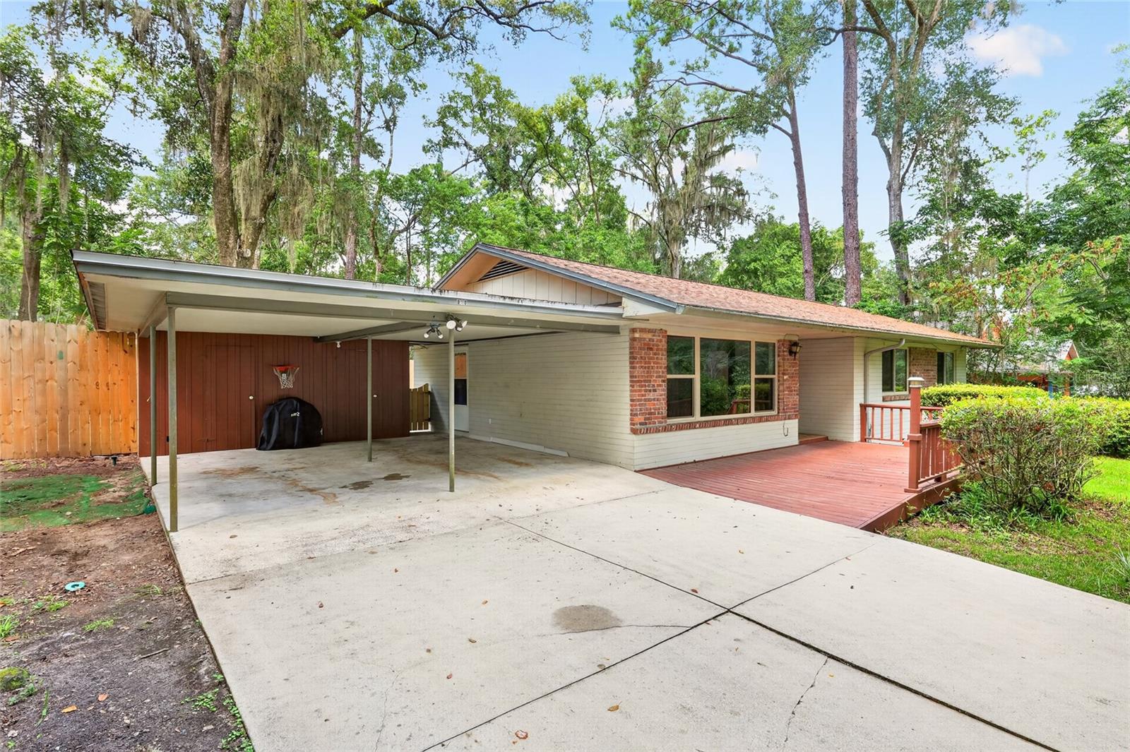 810 NW 19TH TERRACE