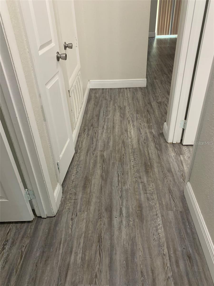 HAWTHORNE VILLAGE - Residential Lease