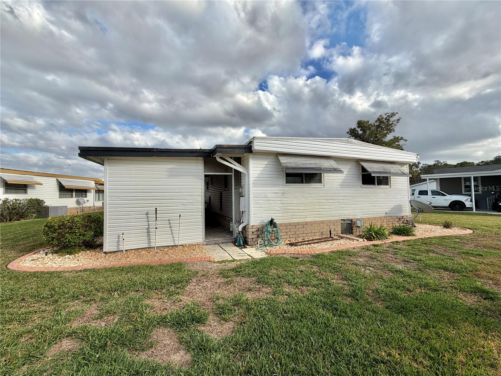 HAWTHORNE AT LEESBURG A COOP - Residential