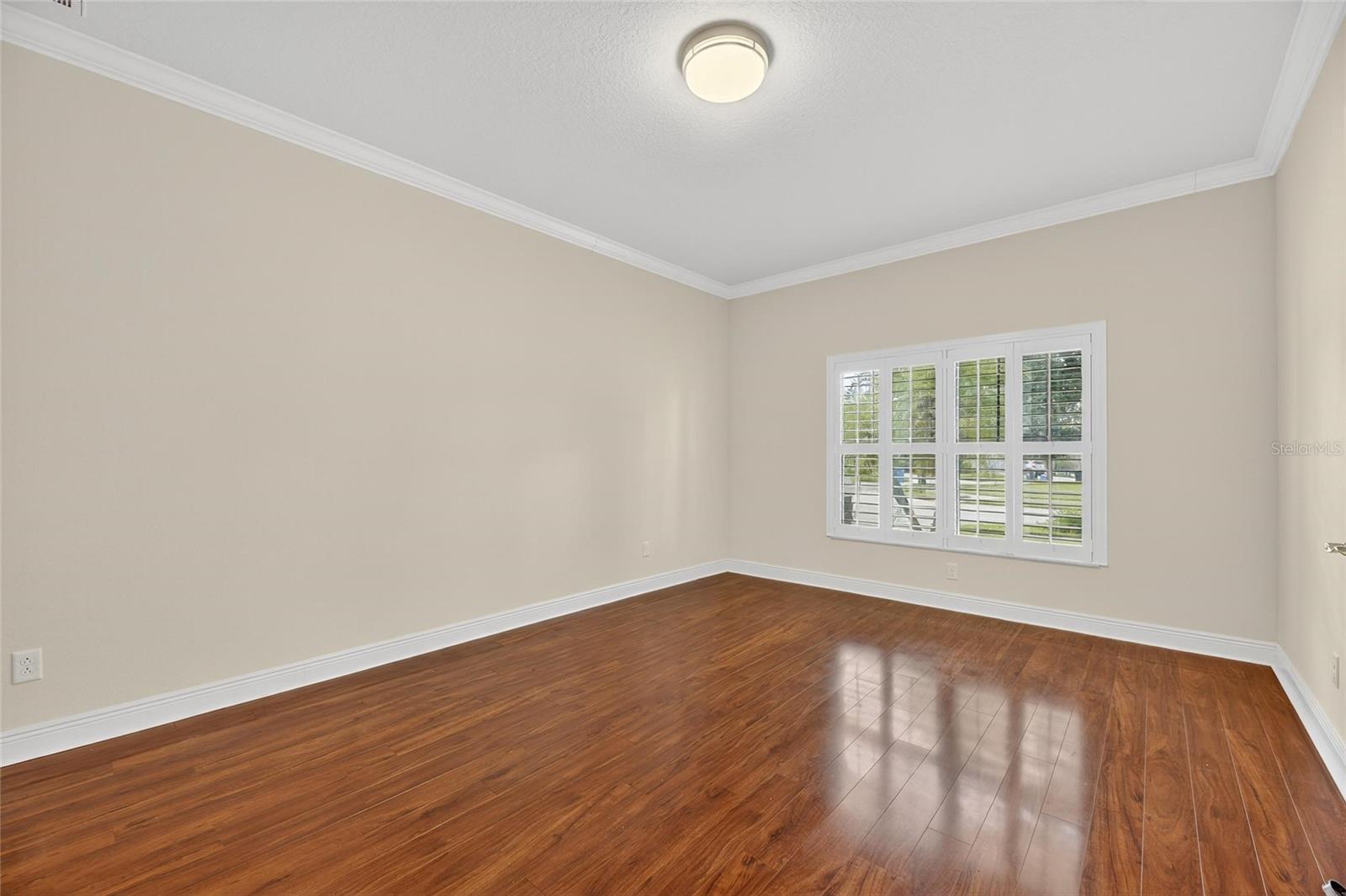 ESTUARY PH 5 - Residential Lease
