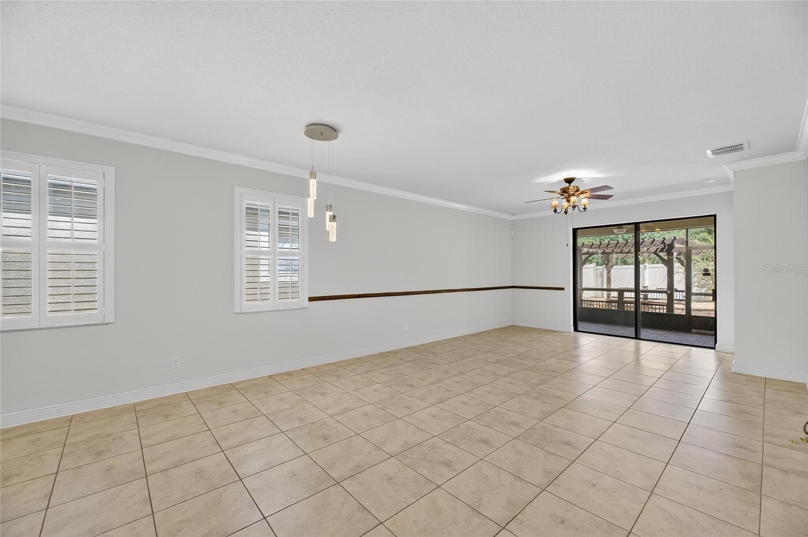 ESTUARY PH 5 - Residential Lease
