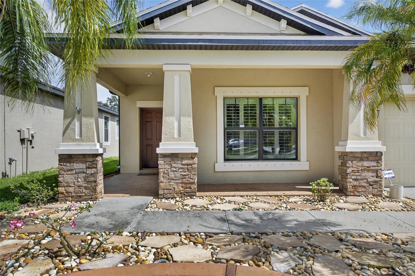 ESTUARY PH 5 - Residential Lease