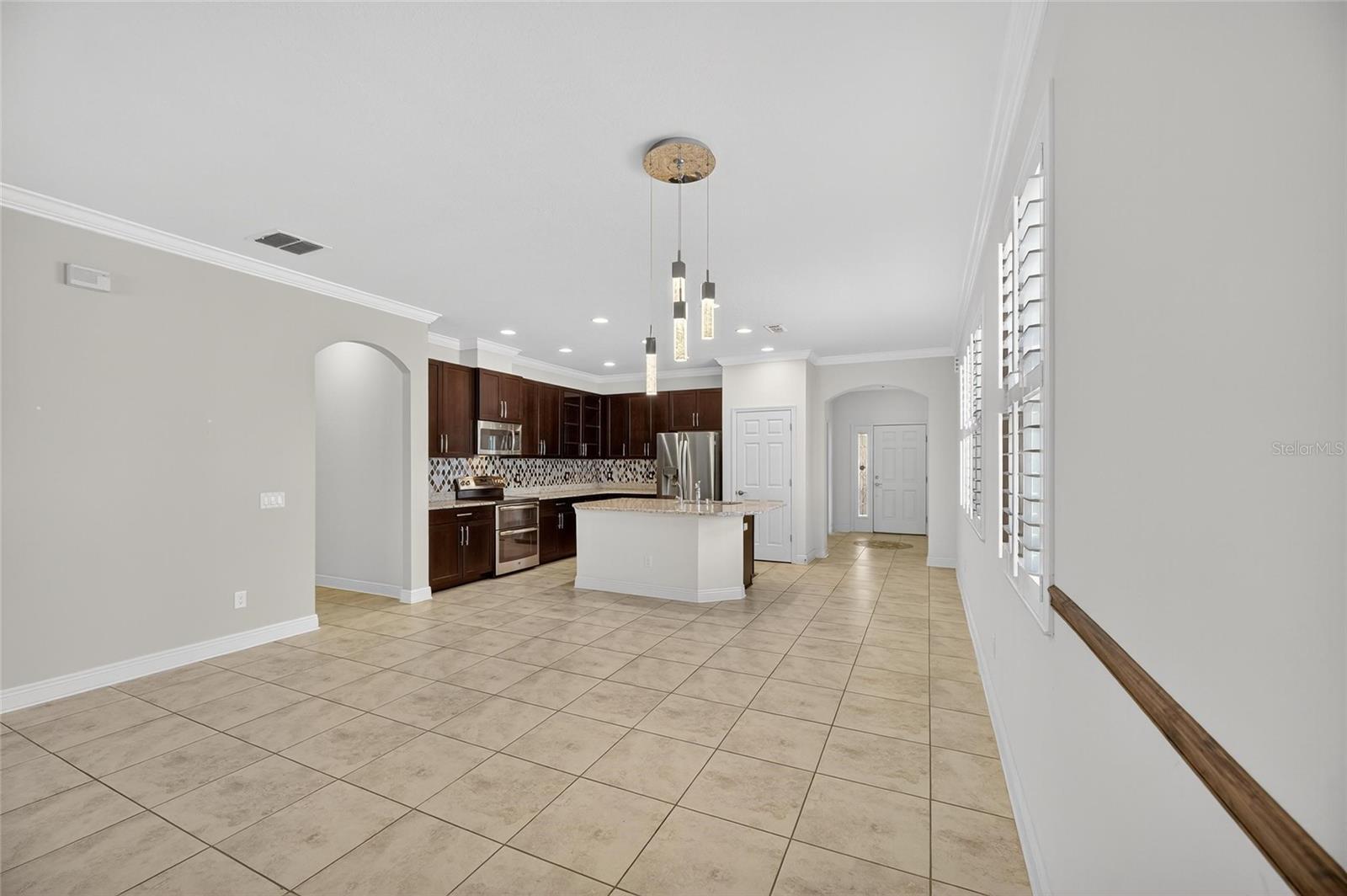 ESTUARY PH 5 - Residential Lease
