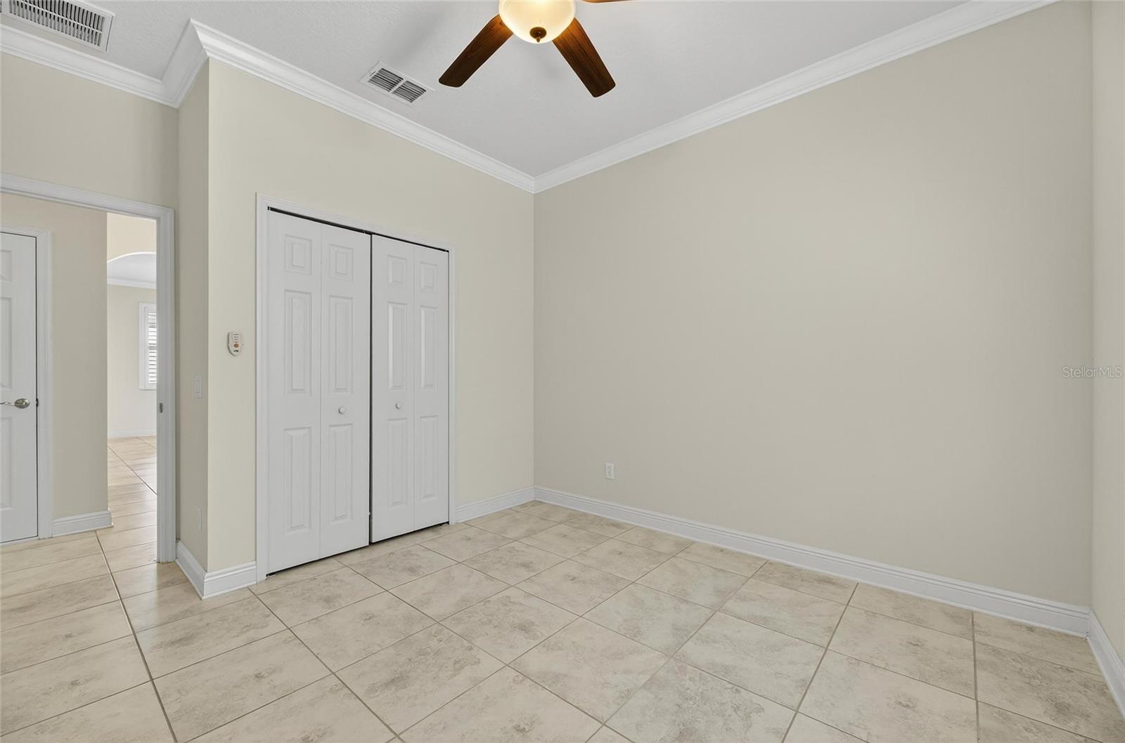 ESTUARY PH 5 - Residential Lease