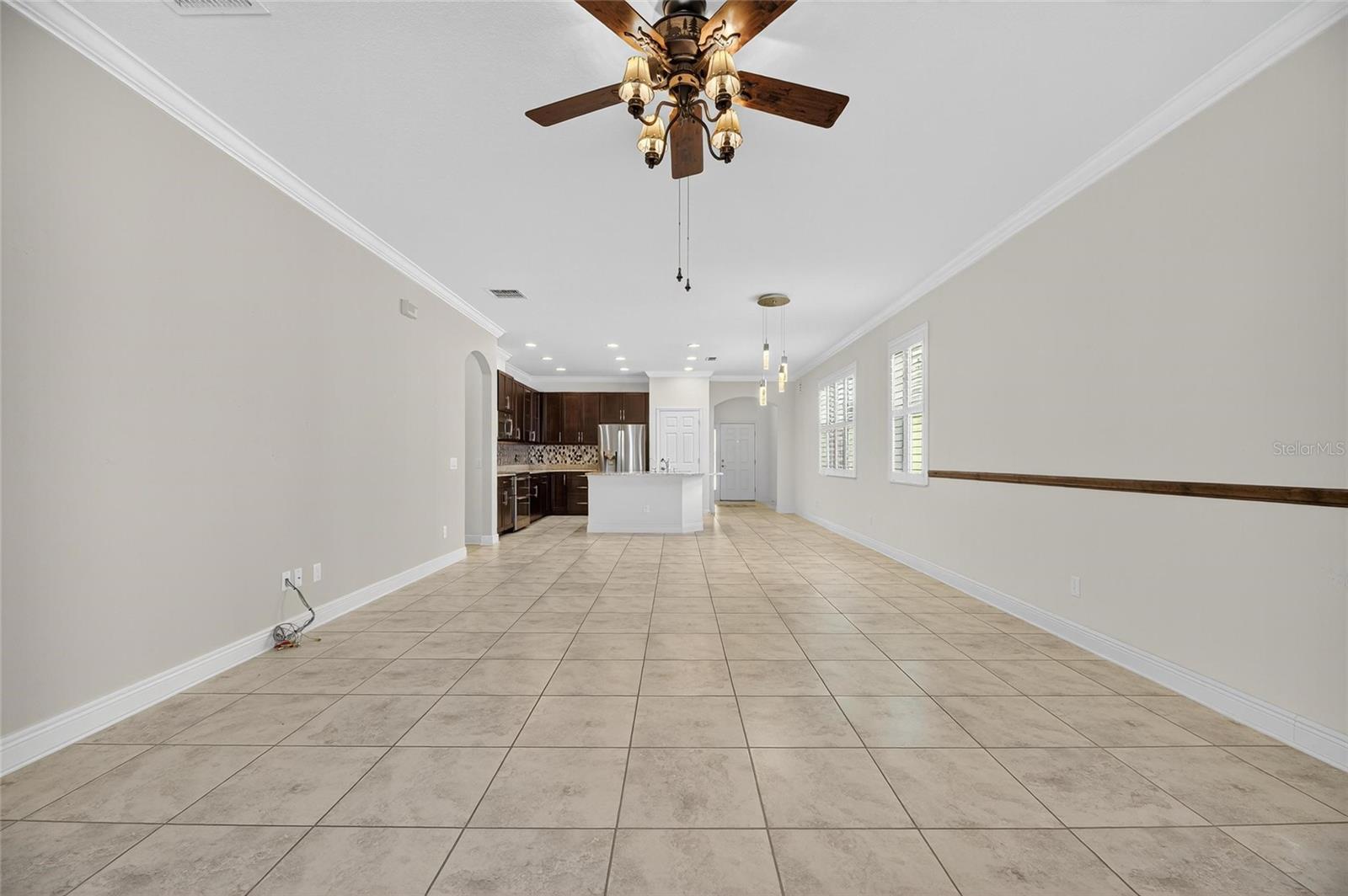 ESTUARY PH 5 - Residential Lease