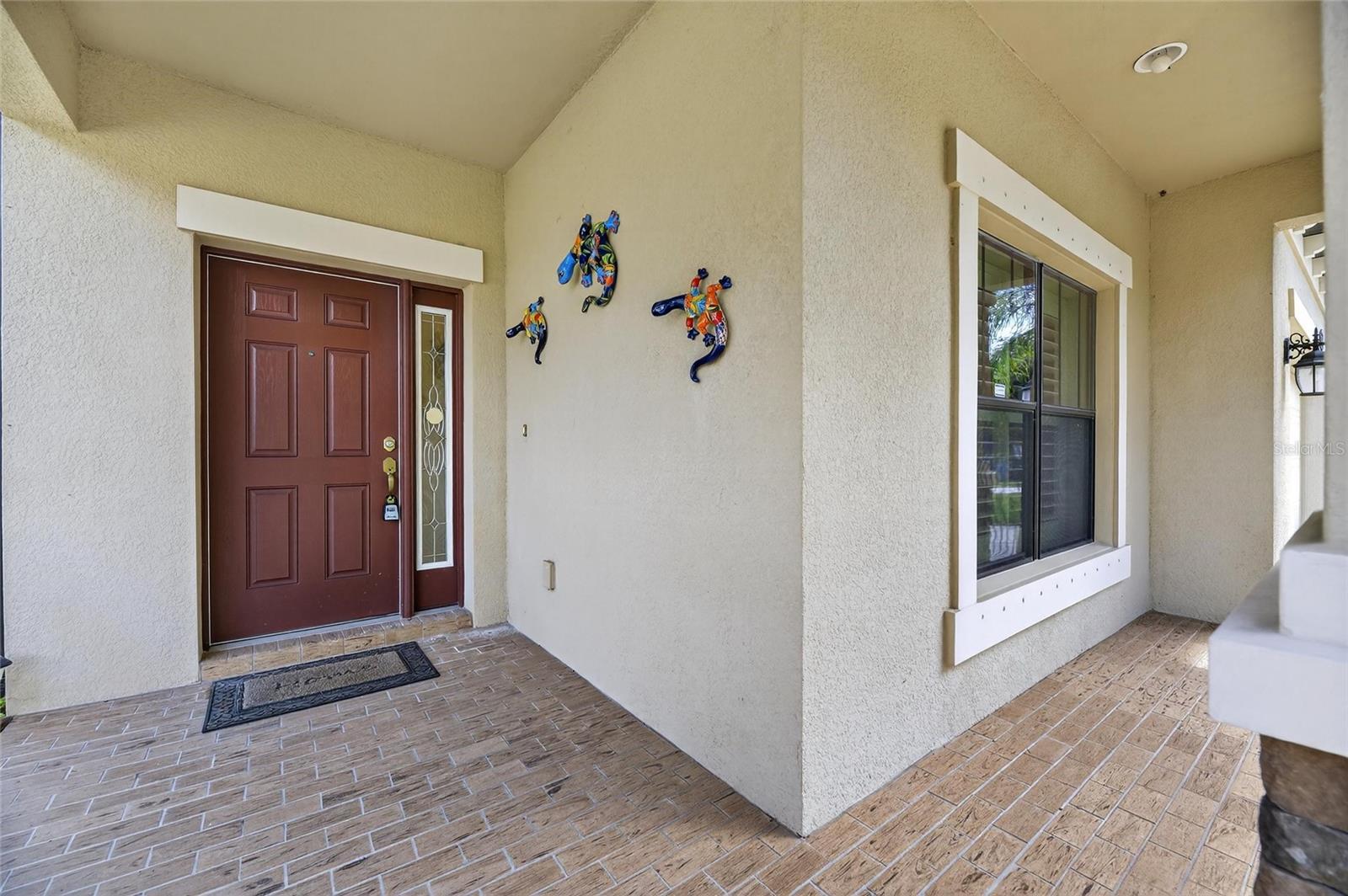 ESTUARY PH 5 - Residential Lease